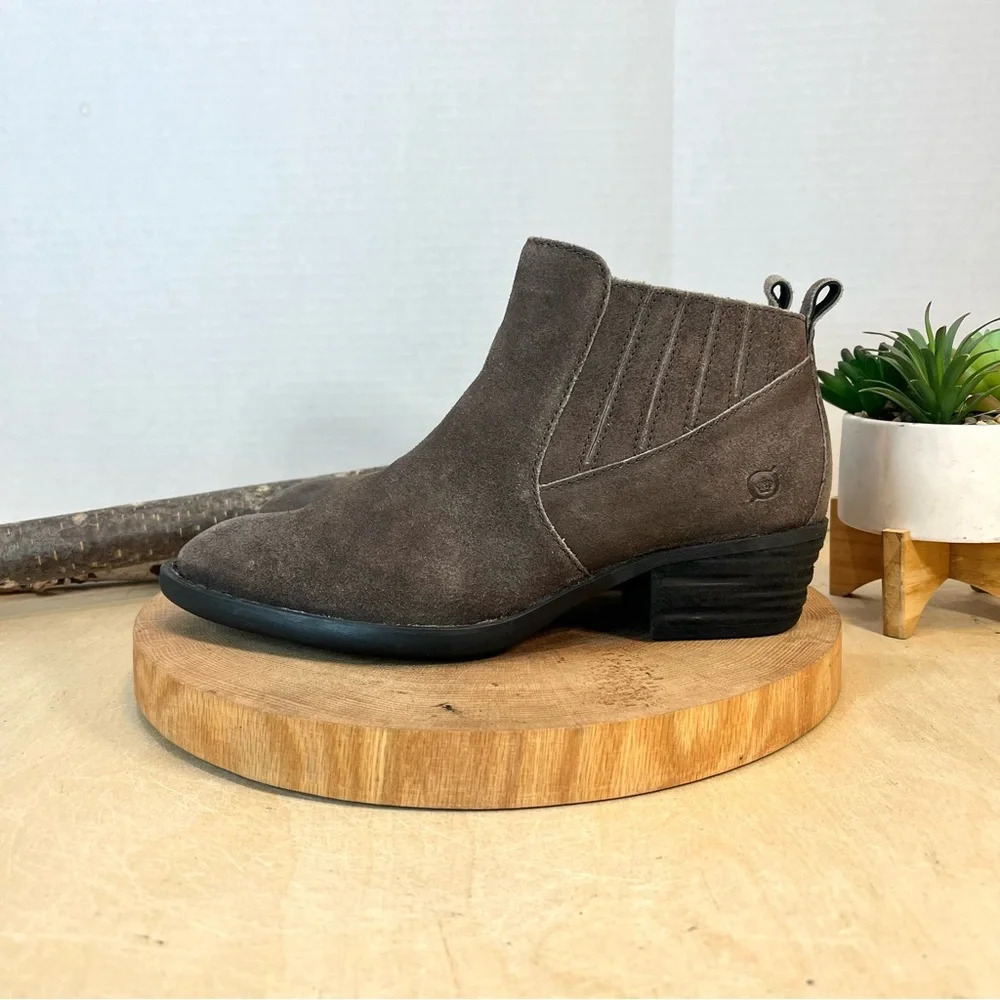 Born | Bebe Distressed Suede Ankle Boots Size 8.5 in Grey